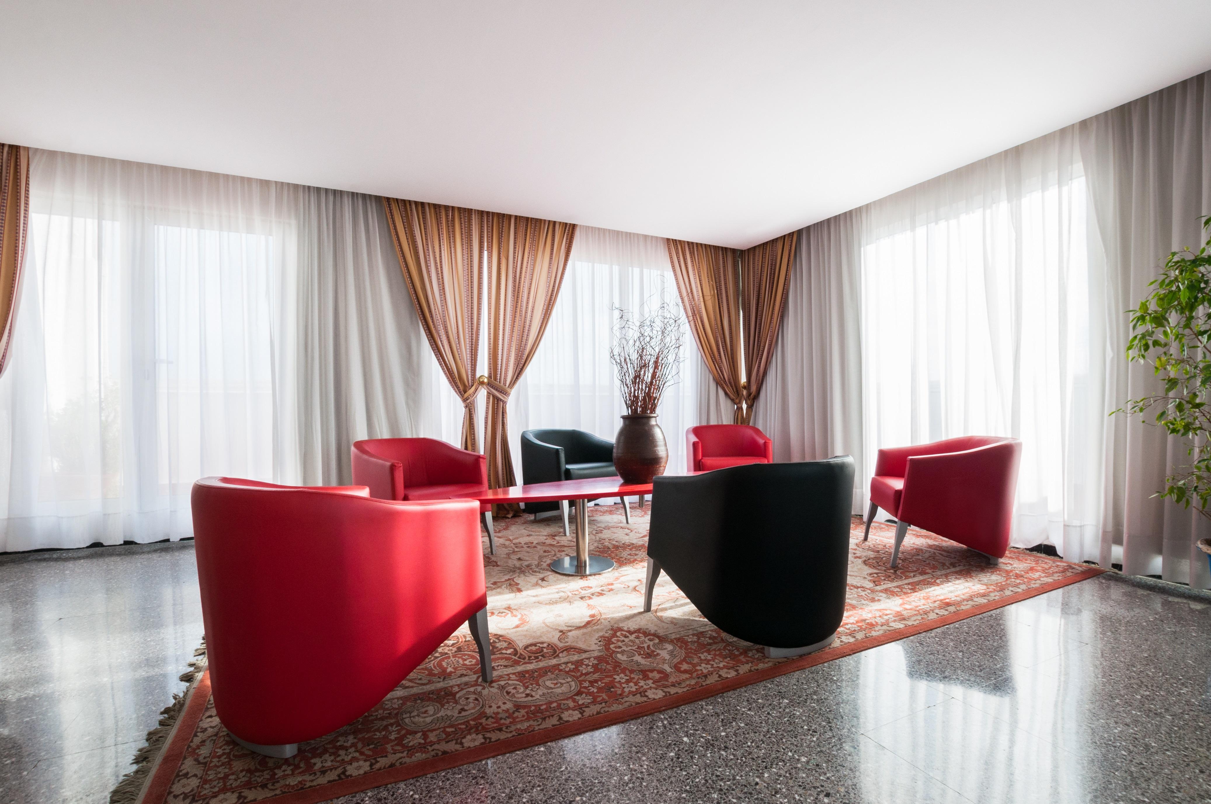 Hotel Gaudi Reus Zewnętrze zdjęcie