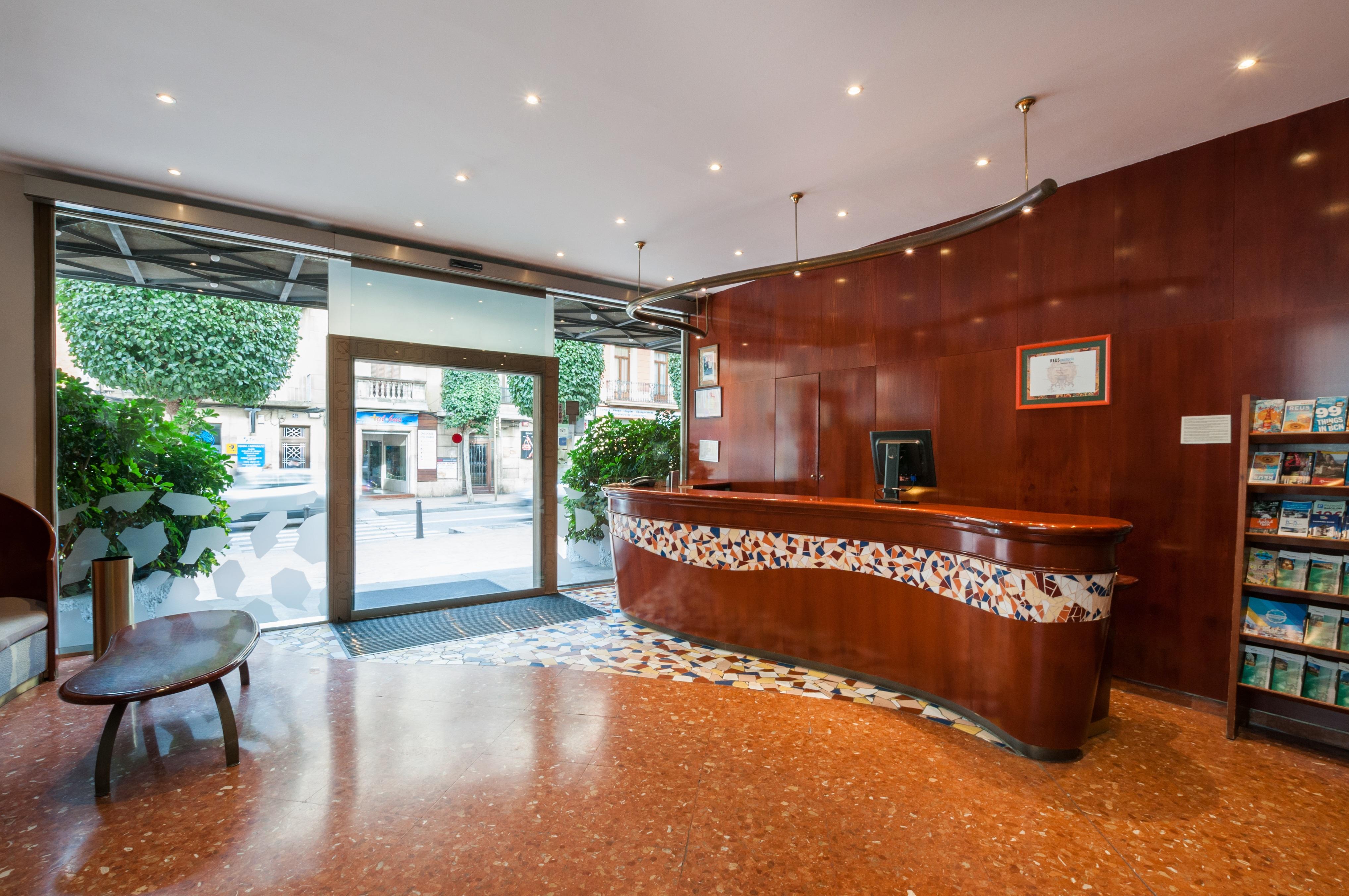 Hotel Gaudi Reus Zewnętrze zdjęcie