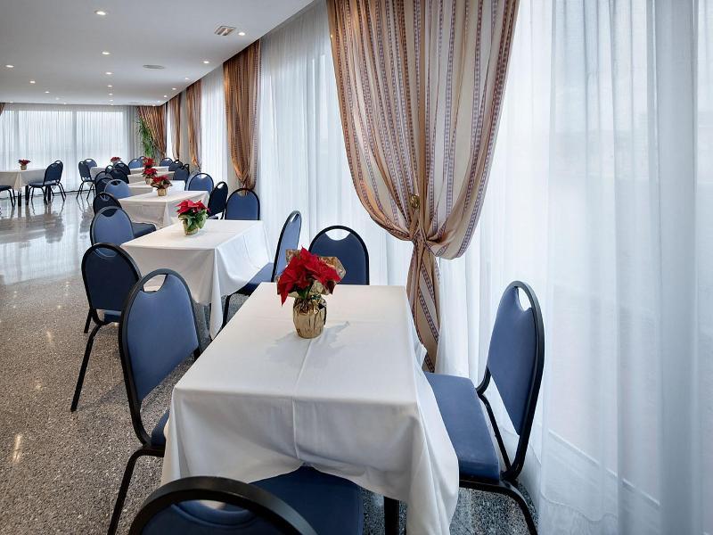 Hotel Gaudi Reus Zewnętrze zdjęcie